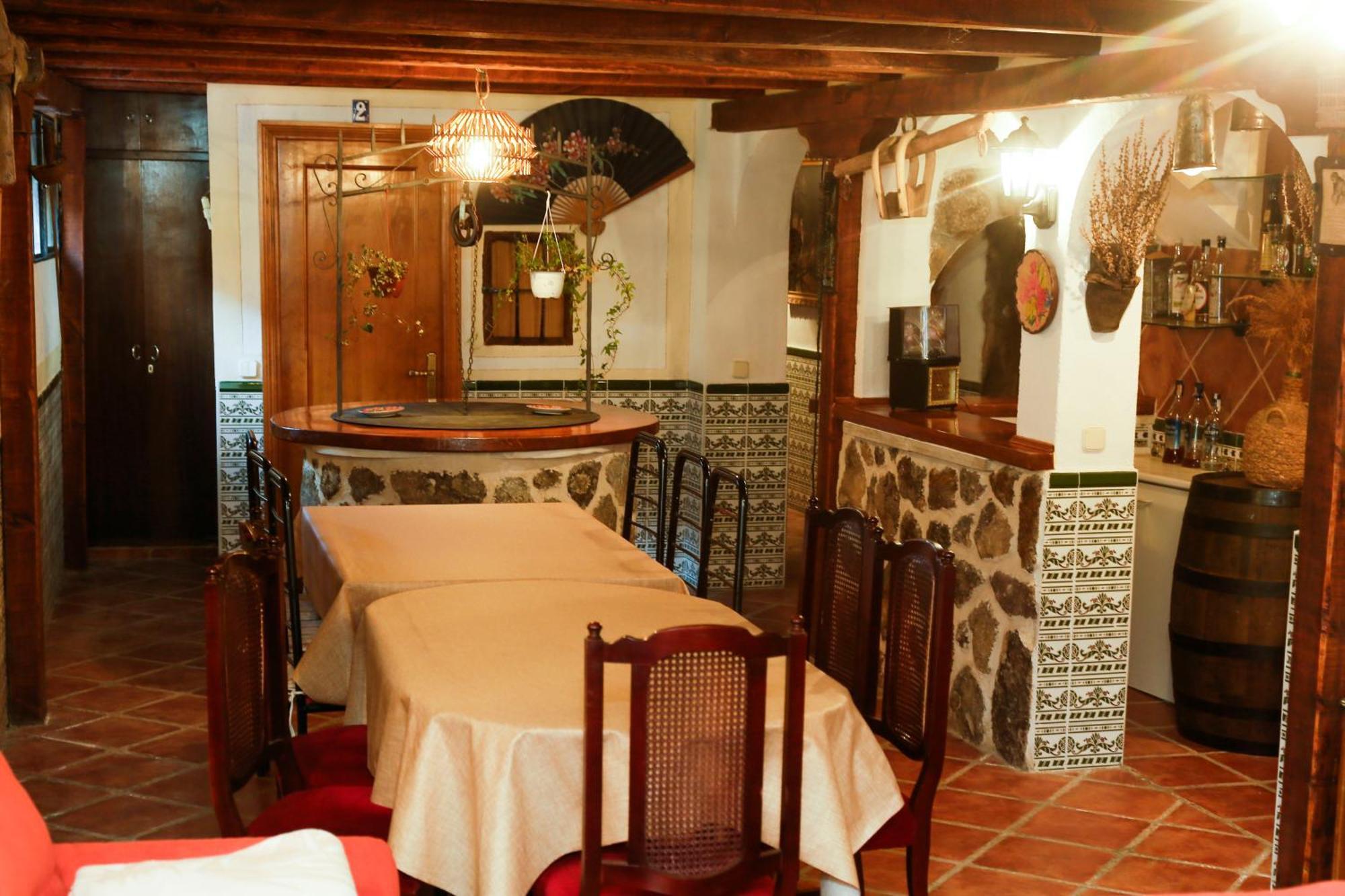 En Casa De Carlos Ortigosa del Monte Ngoại thất bức ảnh
