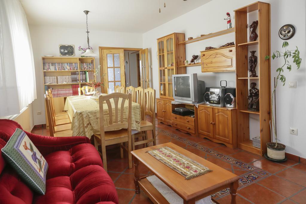 En Casa De Carlos Ortigosa del Monte Ngoại thất bức ảnh